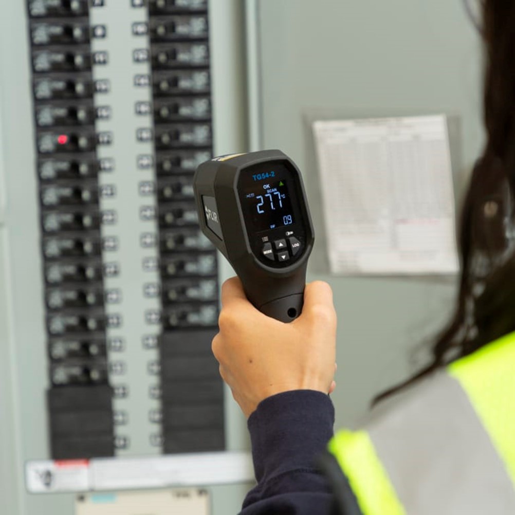 FLIR TG54-2 플리어 적외선온도계 (-30~850°C) 20:1