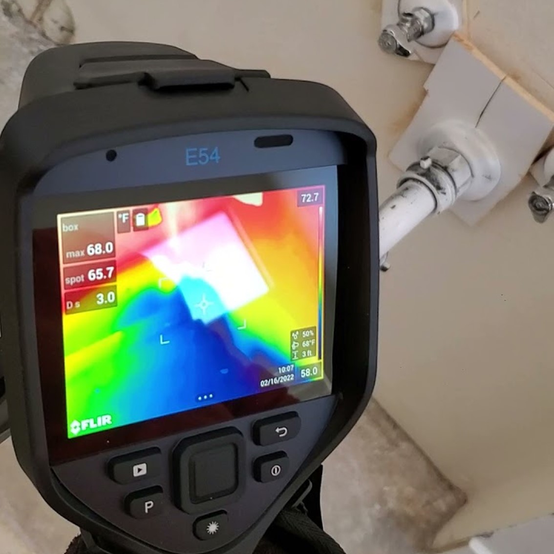 FLIR E54 열화상카메라 320X240 IR 해상도, 0.04°C NETD , 5M DC , -20~650°C