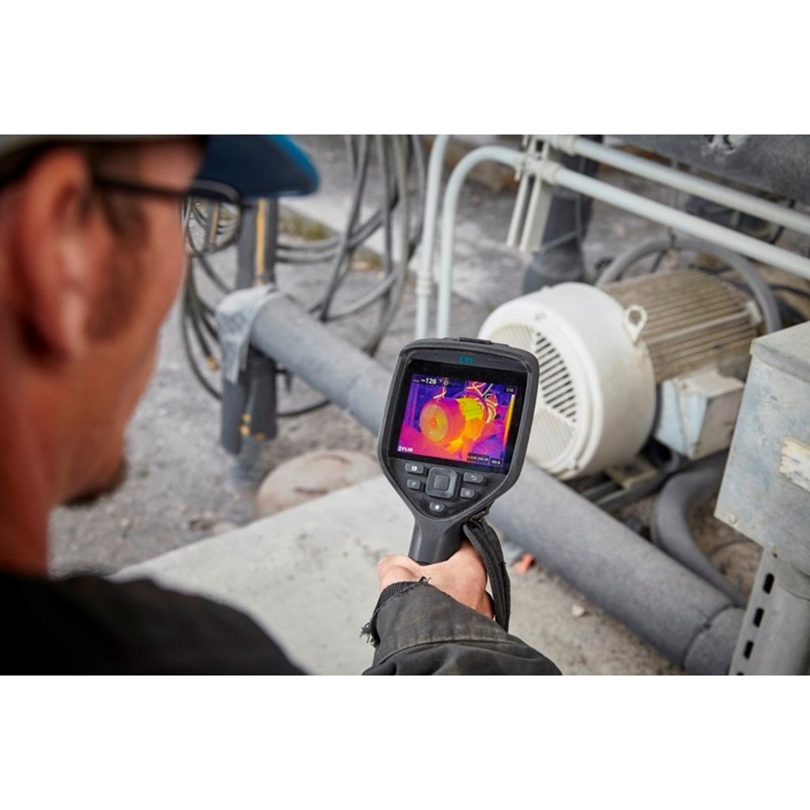 FLIR E54 열화상카메라 320X240 IR 해상도, 0.04°C NETD , 5M DC , -20~650°C