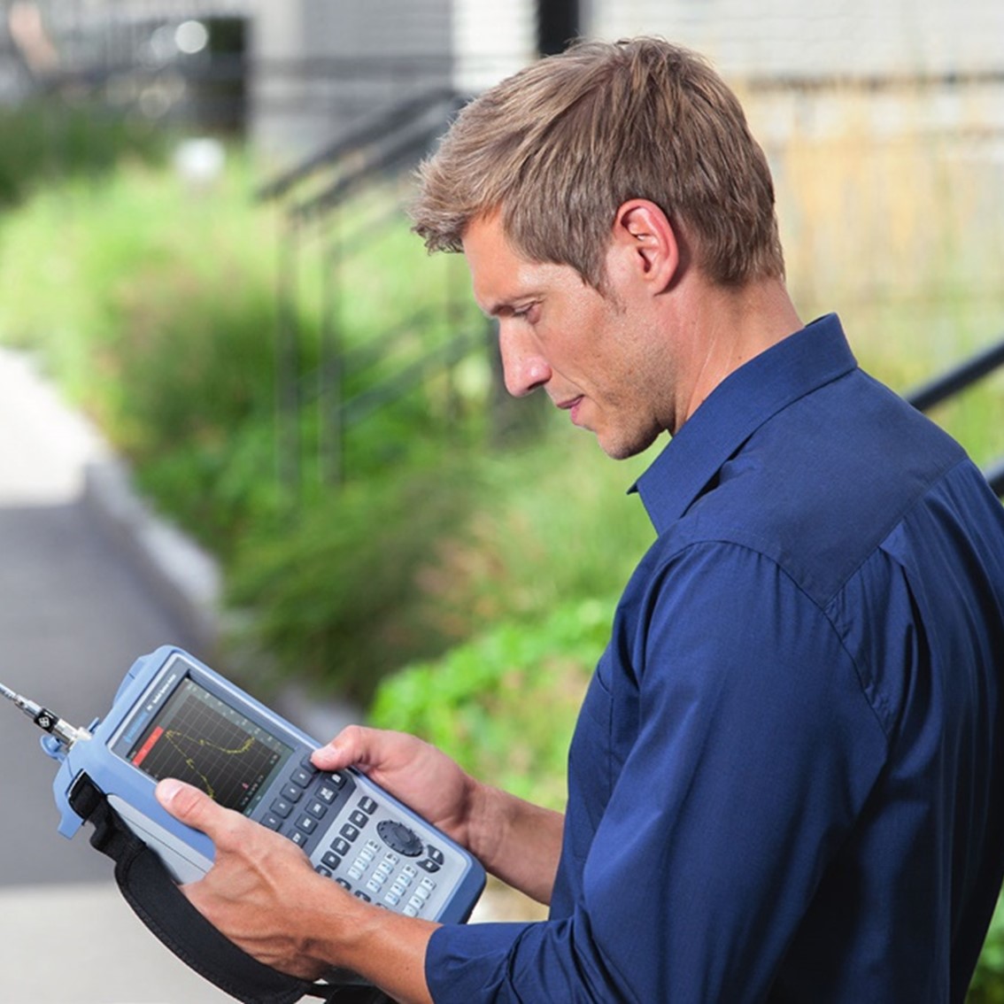 로데슈바르즈 FPH-INH8 (5KHz~8GHz), –120dBc, –162dBm 스펙트럼분석기 (1321.1111P62)