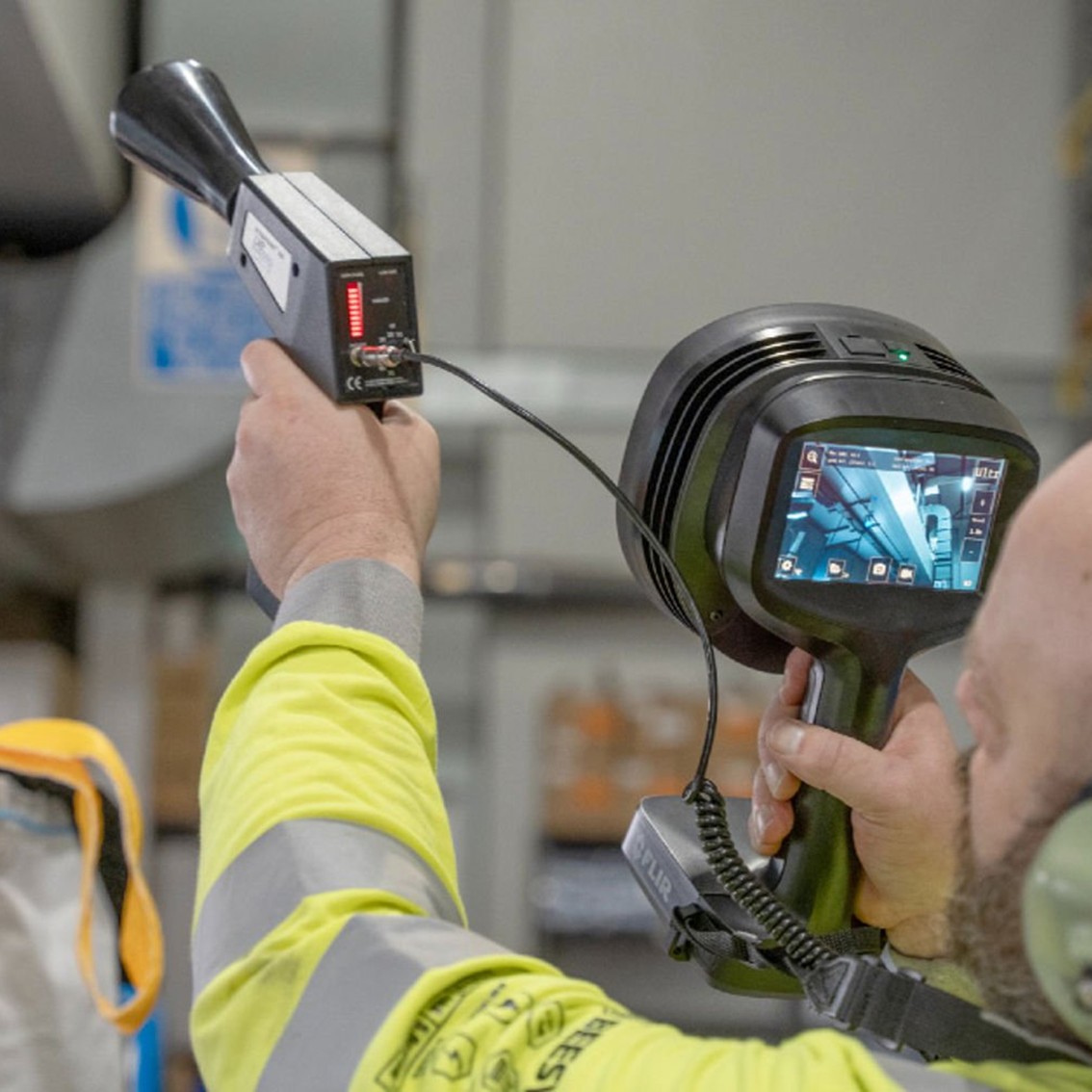 FLIR FLIR Si1-LD  음향카메라(LD) 가스누출용 0.3m-130m